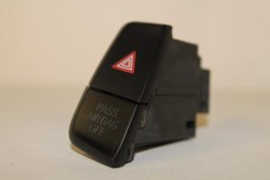 17788944 – 8K1941509AV10 – Paniekverlichtings Schakelaar