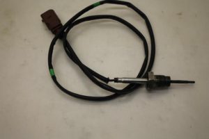 17798646 – 04L906088AB – Exhaust heat sensor