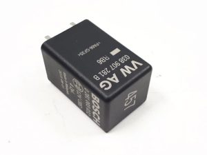 19302728 – 038907281B – Relais