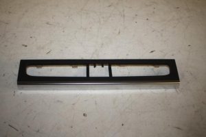 17831676 – 8P0863321F6PS – Sierstrip