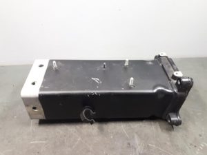 19544819 – 4H0805109TA, 4H0805119B – Chassis bar, front