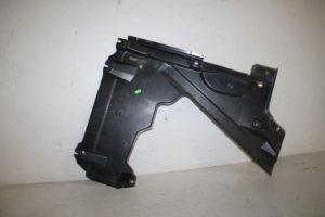 17810996 – 8W8825216 – Beschermplaat bodem