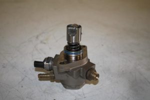 17829223 – 04E127026AA – Kraftstoffpumpe Elektrisch
