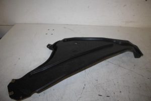 17815106 – 4M0825219E – Beschermplaat bodem