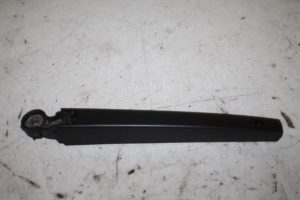 17816583 – 6R6955707B – Rear wiper arm