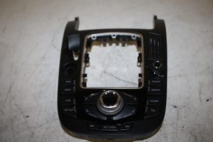 17814779 – 8T0919609CWFX – Regeleinheit Multi Media