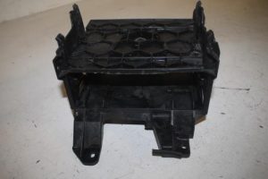 17806484 – 8T0907368A – Steun (diversen)