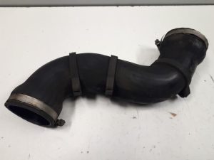 18401981 – 8L9145790A – Intercooler Slang