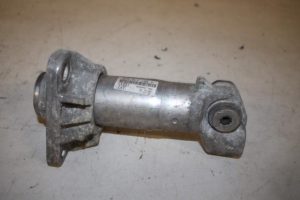 17831126 – 8H0807134A – Bumpersteun rechts-voor