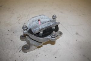 17823522 – 8K0399151CN – Gearbox mount