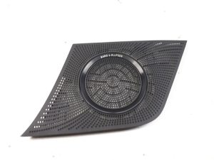 20316049 – 8R0857227A6PS – Speakerkap