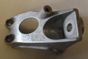 17793670 – 4E0399114BB – Gearbox mount