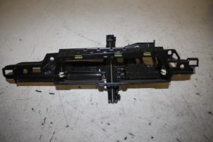 17814479 – 4G2919601N – Steun (diversen)