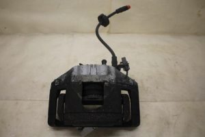 17799325 – 4B0615124A – Remklauw (Tang) rechts-voor