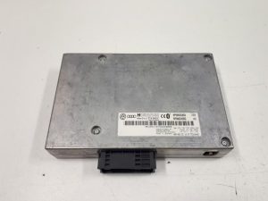 20218898 – 8P0862335Q – Telefoon interface