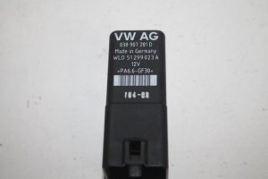 17802917 – 038907281D – Glow plug relay