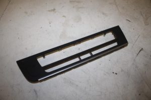 17823142 – 4G1863263C6PS – Afdekplaat diversen