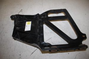 17812630 – 80A122212AA – Steun (diversen)