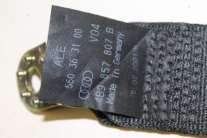 17787631 – 4B9857807BV04 – Sicherheitsgurt Mitte hinten