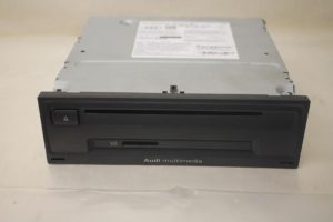 17797156 – 8V0035844 – Regeleinheit Multi Media