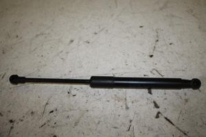 17816852 – 8R0823359A – Gasdemper Motorkap links