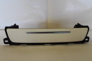 17791715 – 4H0858381A – Dashboard klep