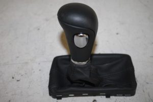 17815883 – 4F1713139NTAH – Gear stick