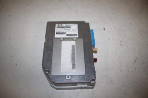 17830027 – 4E0910333C – Telefon Interface