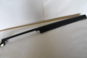 17790048 – 8E1853190R3B5 – Dashboard sierlijst