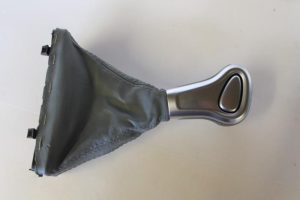 17791582 – 8K1713139RAOE – Gear stick