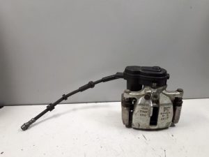 18661045 – 8K0615406J – Remklauw (Tang) rechts-achter