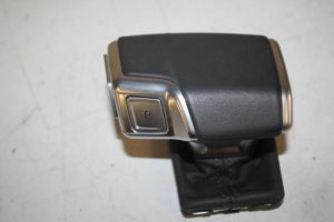 17829610 – 4K1713140BIBR – Versnellingspook