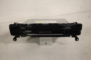 17812877 – 4G0035666G – Multi-media control unit
