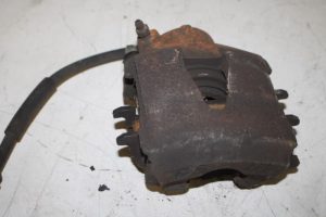17831167 – 8X0615124D – Remklauw (Tang) rechts-voor
