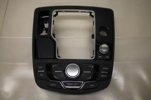 17799883 – 4G1919615L – Regeleinheit Multi Media