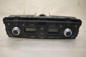 17798788 – 4E0820043A5PR – Climatronic Panel