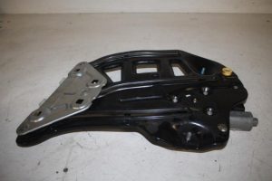 17807029 – 8H0839397 – Rear window mechanism 2-door, left