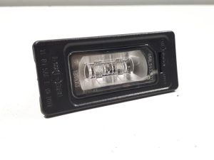20821014 – 4G0943021 – Kennzeichenbeleuchtung