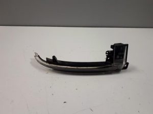 19507906 – 8K0949102A – Knipperlicht spiegel rechts