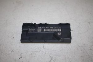 17811344 – 4G8959107Q – Module achterklep motor