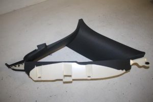 17806479 – 4G5867288BBI – Säulenverkleidung rechts hinten