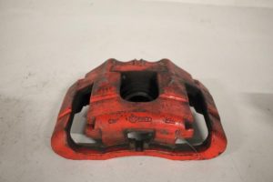 17818126 – 8E0615123B – Remklauw (Tang) links-voor