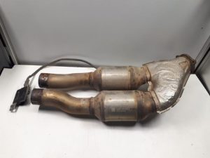 20884395 – 4M0254454E – Katalysator