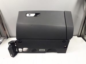 20981350 – 4M1857035L25D – Dashboardkastje