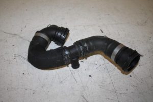 17813819 – 4H0121055AF – Radiator hose
