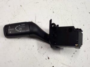 19027044 – 4E09535214PK – Tempomat Bedienung