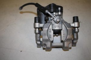17820499 – 3Q0615424 – Remklauw (Tang) rechts-achter