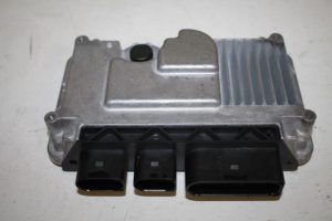 17803317 – 8K0907144J – Stuurbekrachtiging Computer