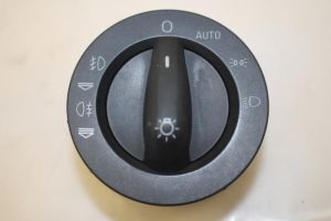 17801569 – 4F2941531D5PR – Licht Schalter
