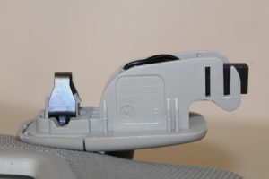 17788323 – 4G0857551HF6 – Sonnenblende